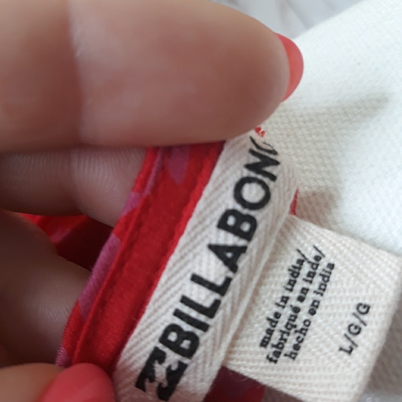 Billabong | Red Lavendar right timing Wrap Dress - Picture 4 of 5